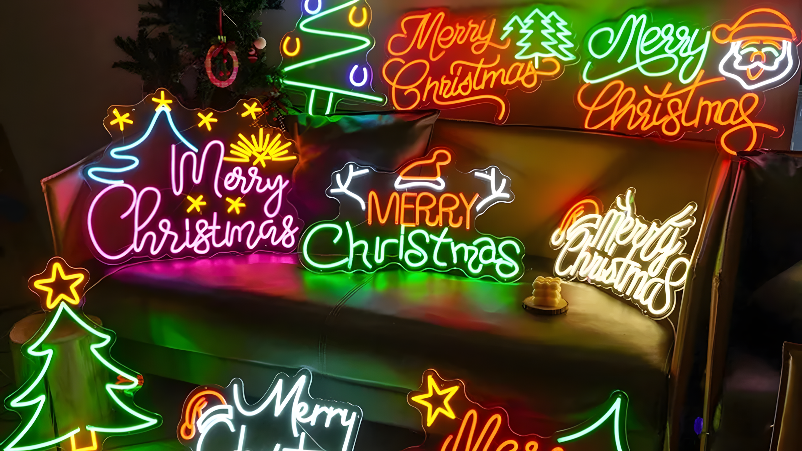 Light Up Christmas With VitalNeon LED Neon Signs | Gifts Image